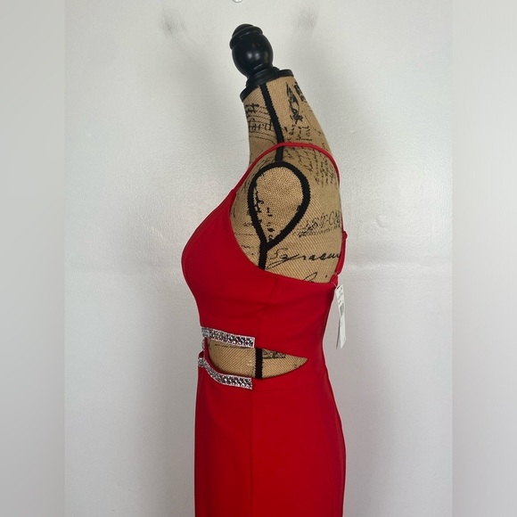 Nordstrom Speechless Formal Evening Dress Size 7 Color Red Sexy Jewel Stretch - Picture 5 of 16